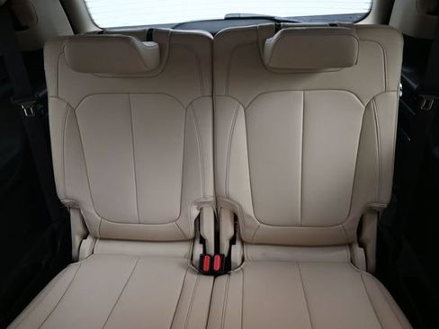 Used 2021 Jeep Grand Cherokee L Limited RWD image 12