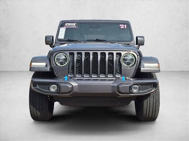 Used 2021 Jeep Wrangler Unlimited Sahara AWD/4WD image 2