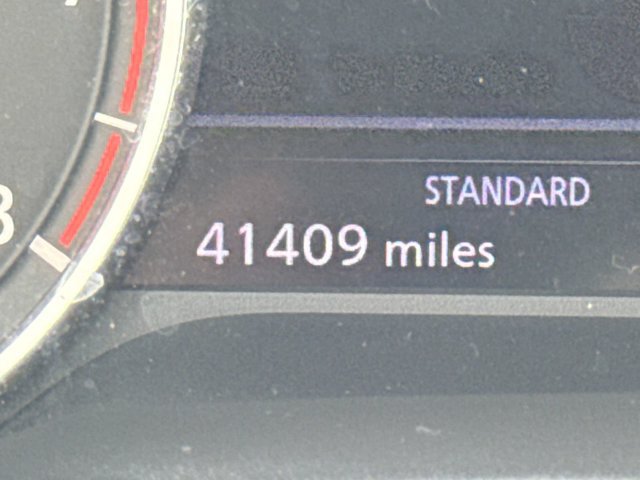 Used 2022 Nissan Rogue SV FWD image 31