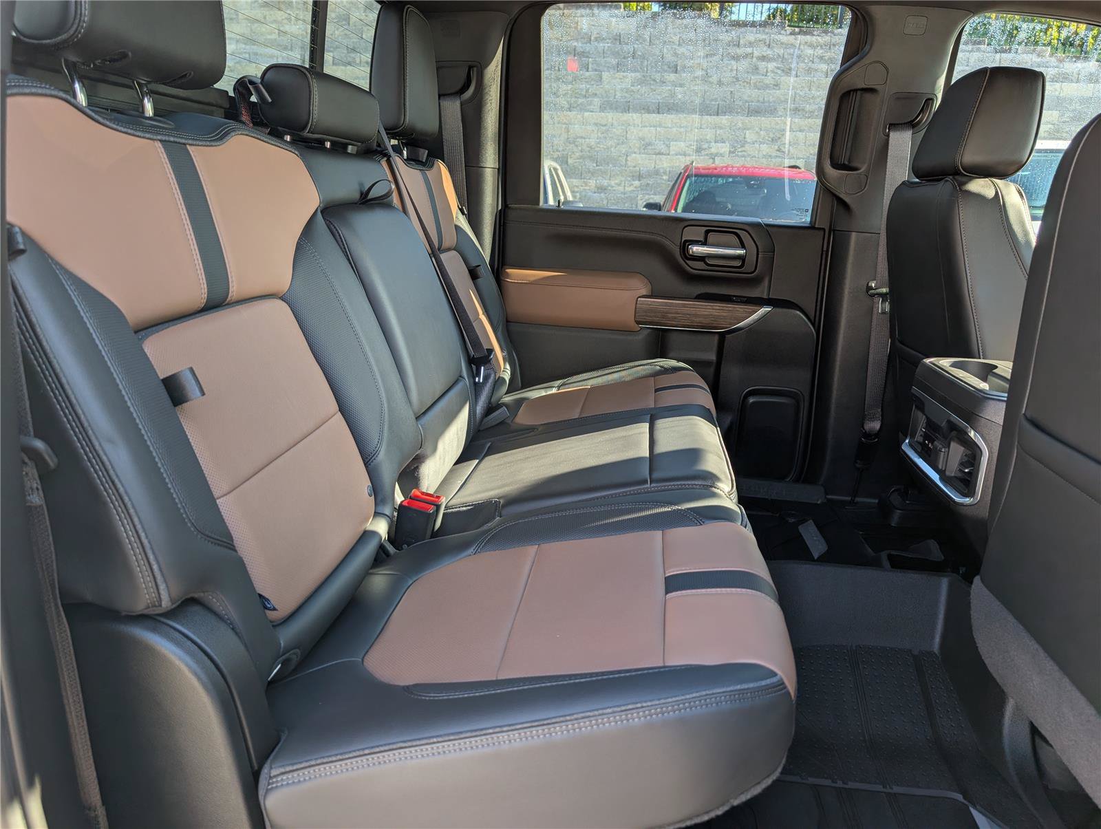 Used 2022 Chevrolet Silverado 2500 High Country w/ Safety Package II AWD/4WD image 14