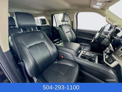 Used 2024 Ford Expedition Max XLT image 29