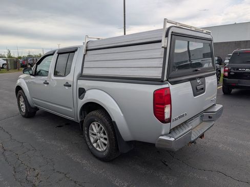 Used 2019 Nissan Frontier SV AWD/4WD image 6