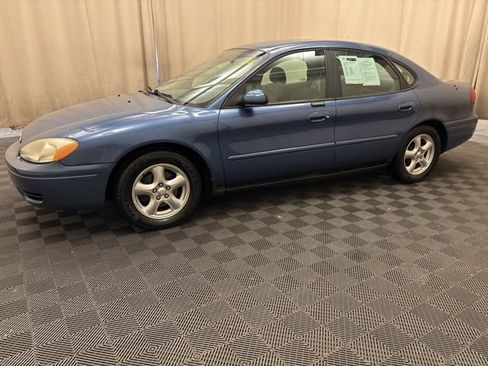 Used 2004 Ford Taurus SE image 8