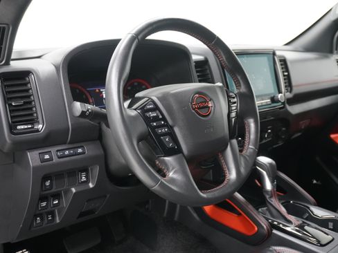 Used 2023 Nissan Frontier PRO-4X w/ Pro-4X Premium Package AWD/4WD image 10