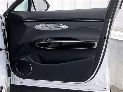 Used 2026 Genesis GV70 2.5T image 21