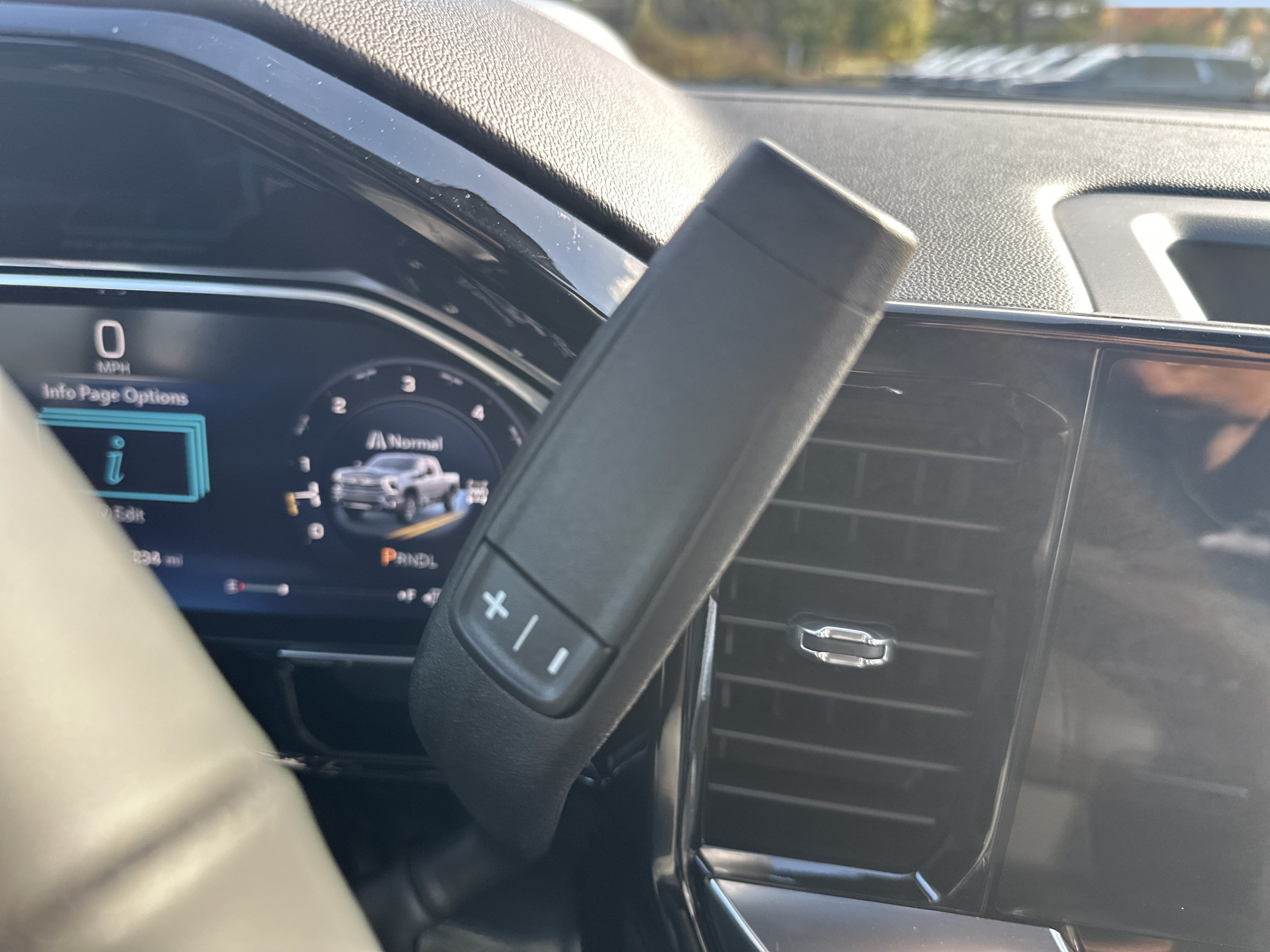 New 2026 Chevrolet Silverado 2500 High Country w/ High Country Premium Package AWD/4WD image 19