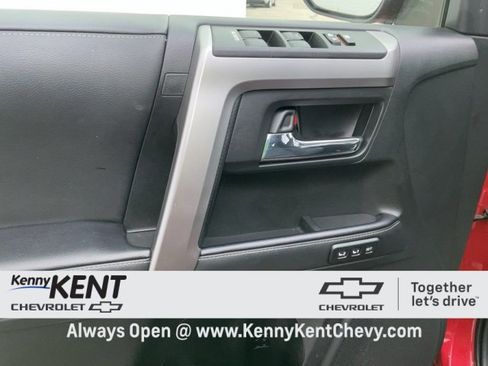 Used 2023 Toyota 4Runner Limited image 27