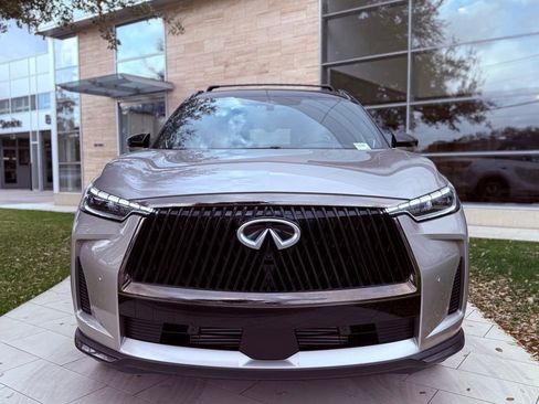 Certified 2026 INFINITI QX60 Autograph w/ Dark Cargo Package image 3