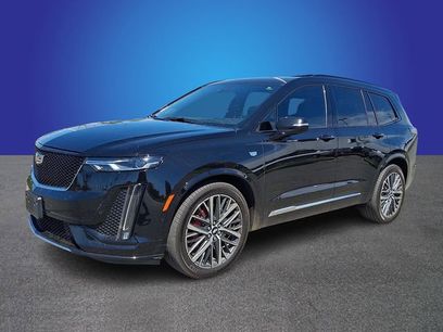 Used 2023 Cadillac XT6 Sport w/ Technology Package