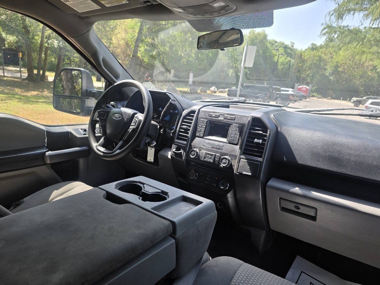 Used 2017 Ford F150 XLT RWD image 25