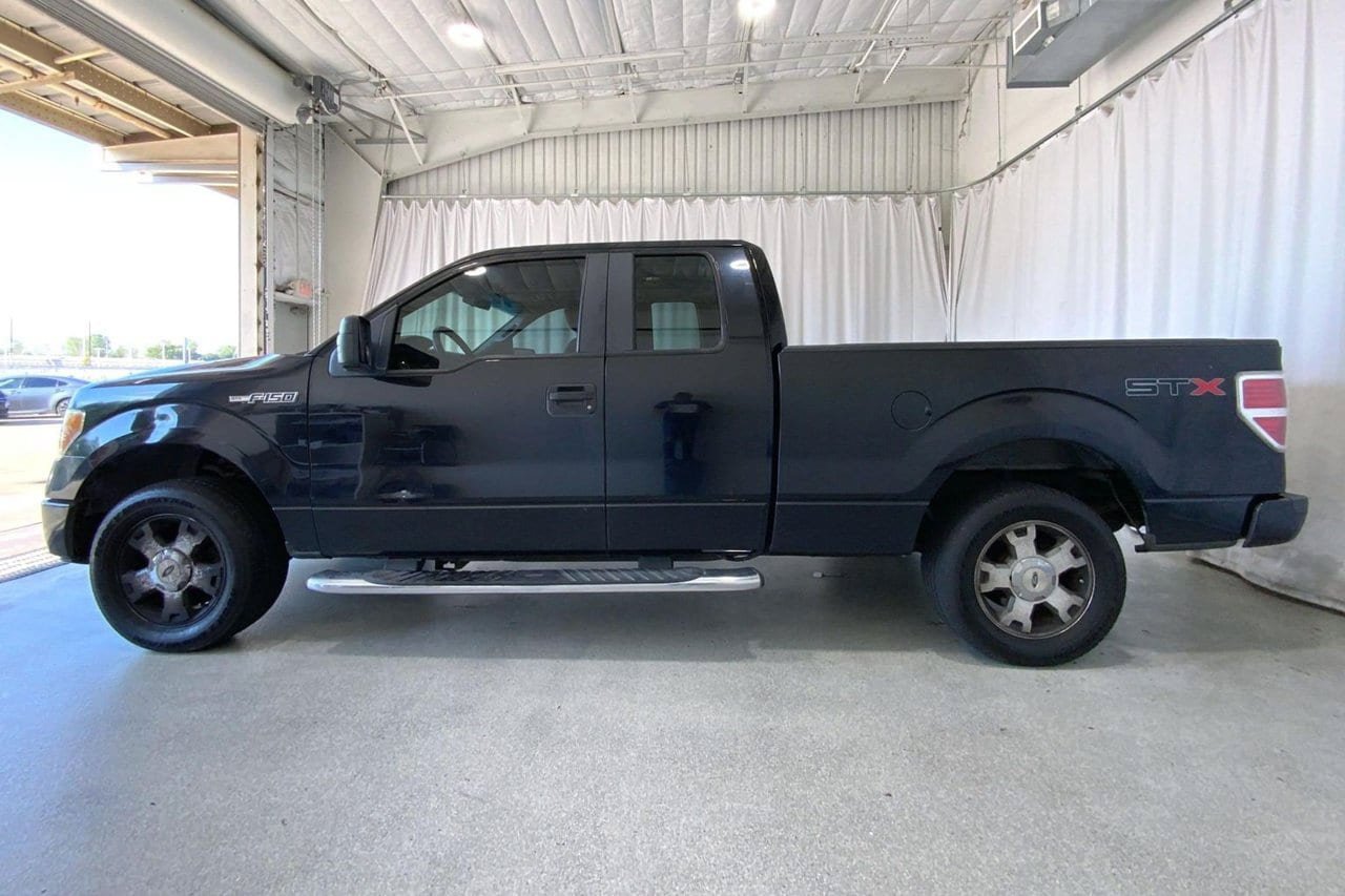Used 2010 Ford F150 STX RWD image 26