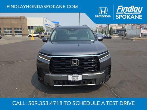 Used 2026 Honda Pilot Touring image 8