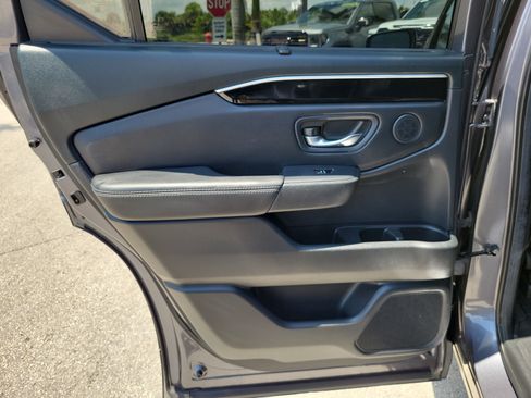 Used 2024 Honda Pilot EX-L image 26