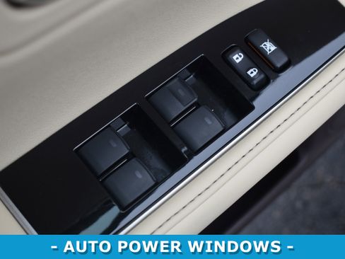 Used 2017 Lexus ES 350 image 7