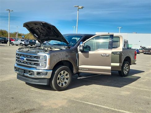 Used 2023 Ford F250 Lariat w/ Lariat Ultimate Package image 11