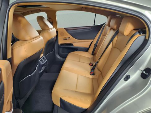 New 2025 Lexus ES 350 w/ Premium Package image 21