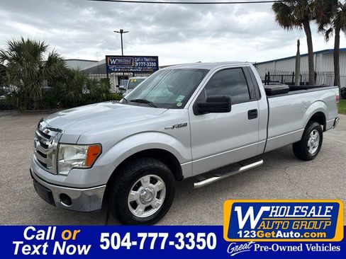 Used 2011 Ford F150 XLT w/ Trailer Tow Pkg RWD image 1
