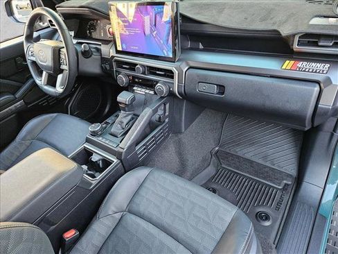 Used 2025 Toyota 4Runner TRD Off-Road Premium image 20