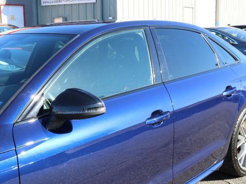 Used 2021 Audi S4 Premium Plus w/ Premium Plus Package image 5