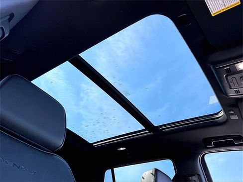 Used 2023 GMC Yukon Denali w/ Max Trailering Package image 23