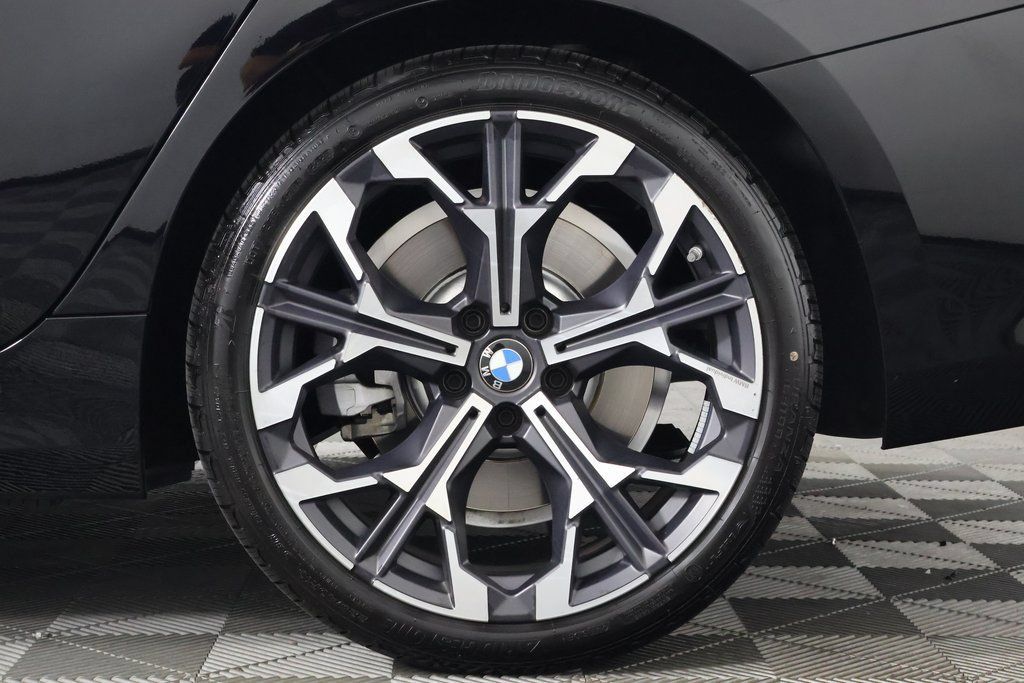 Certified 2026 BMW 330i Sedan w/ Convenience Package RWD image 16