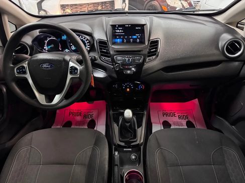 Used 2017 Ford Fiesta SE w/ Equipment Group 201A FWD image 14