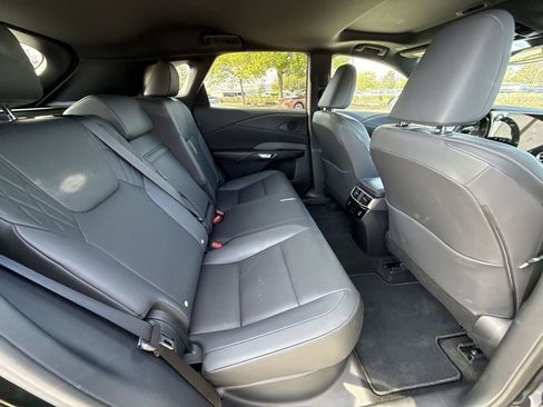 Used 2025 Lexus RX 350 Premium w/ Accessory Package (Z1) image 17