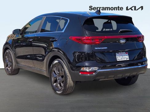 Used 2022 Kia Sportage LX w/ LX FWD Value Edition Package image 6