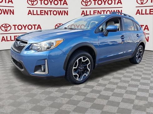 Used 2016 Subaru Crosstrek 2.0i Premium AWD/4WD image 3
