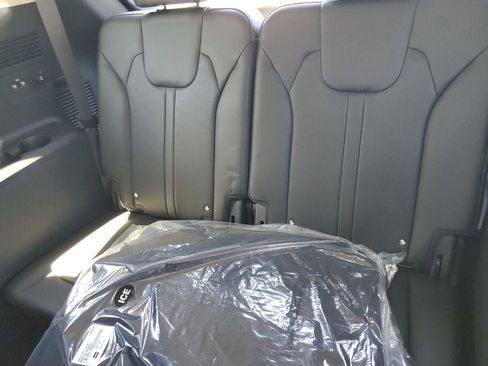 New 2026 Kia Sorento S image 22