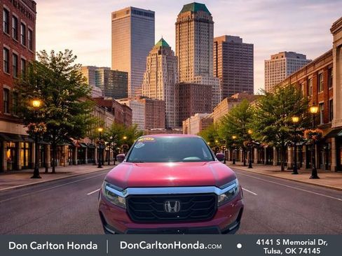 Used 2023 Honda Ridgeline RTL image 2