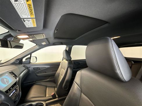 Certified 2023 Honda Passport EX-L image 16