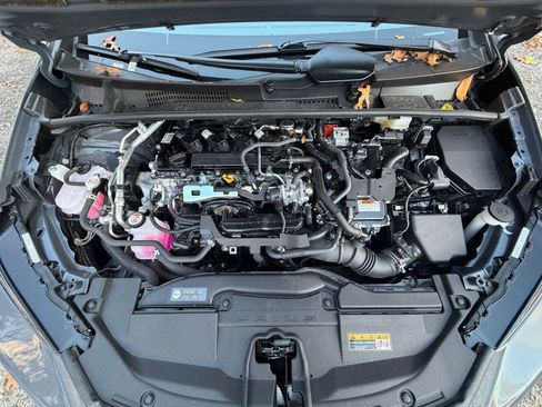 Used 2025 Toyota Prius LE image 30