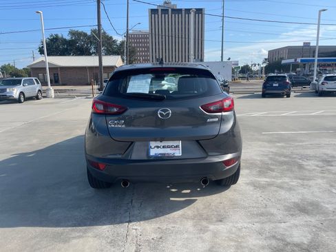 Used 2018 MAZDA CX-3 Touring w/ Preferred Equipment Package FWD image 5