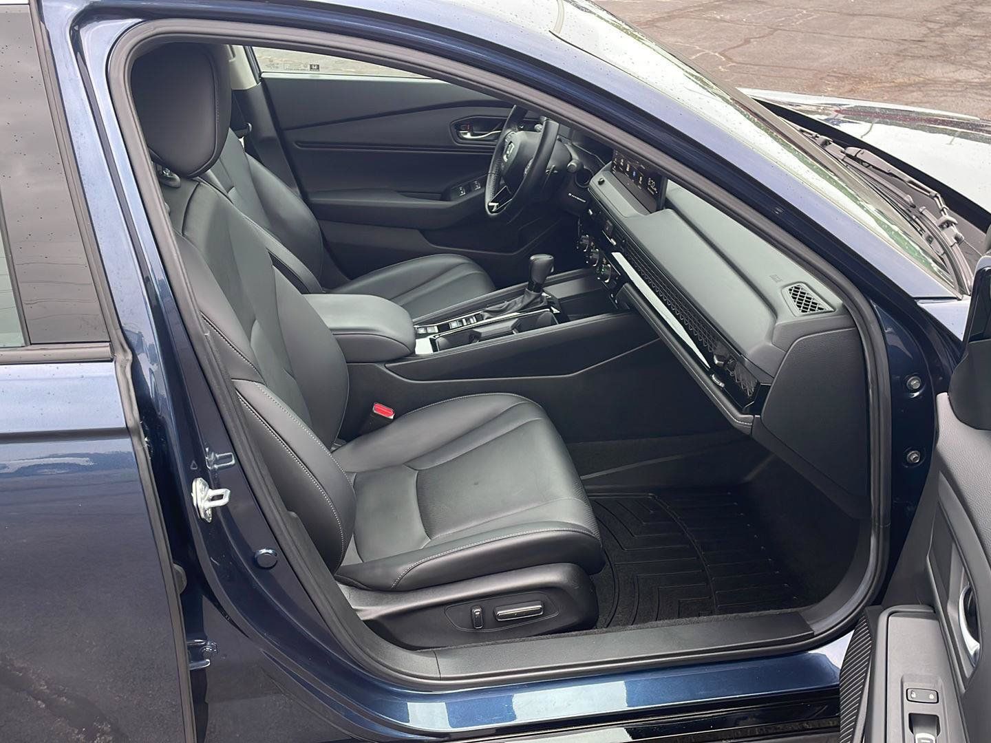 Used 2025 Honda Accord EX-L image 25