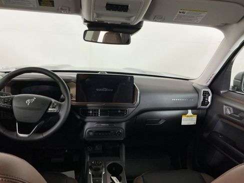 New 2025 Ford Bronco Sport Outer Banks w/ Sasquatch Outer Banks Package image 26