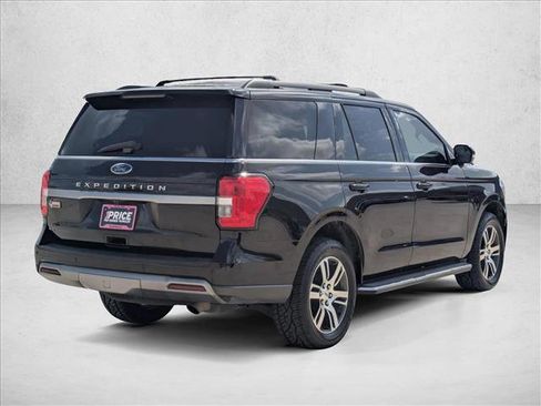 Used 2022 Ford Expedition XLT RWD image 5