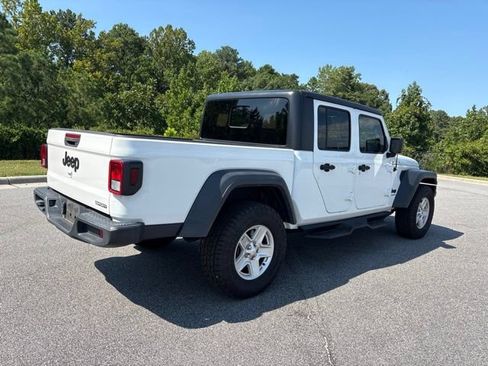 Used 2020 Jeep Gladiator Sport w/ Quick Order Package 24S AWD/4WD image 2