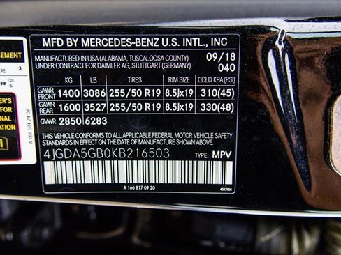 Used 2019 Mercedes-Benz GLE 400 4MATIC image 28