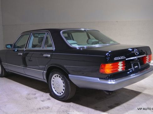 Used 1991 Mercedes-Benz 420 SEL image 3