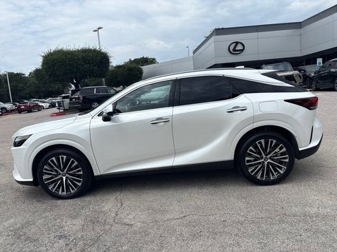 Certified 2026 Lexus RX 350 Premium Plus w/ Accessory Package (Z1) FWD image 2