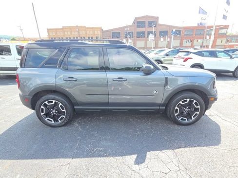 Used 2021 Ford Bronco Sport Outer Banks AWD/4WD image 8