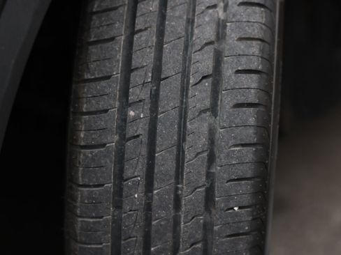 Certified 2022 Ford Escape SEL image 28