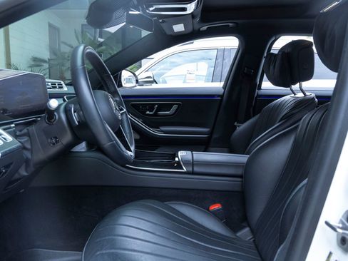 Used 2023 Mercedes-Benz S 500 4MATIC image 14