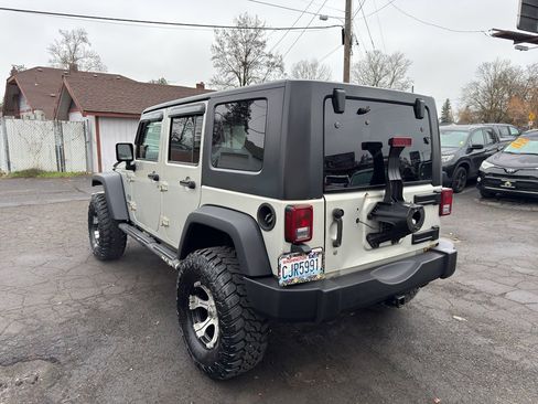 Used 2007 Jeep Wrangler X image 4