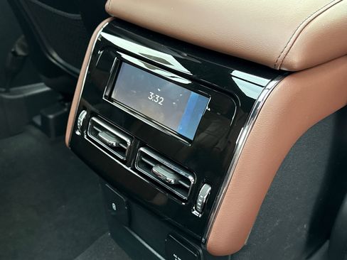 New 2026 Lincoln Aviator Reserve AWD/4WD image 13