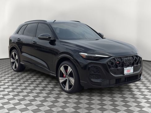 New 2025 Audi SQ5 Premium Plus AWD/4WD image 7