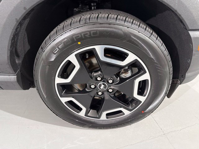Used 2024 Ford Bronco Sport Outer Banks w/ Tech Package AWD/4WD image 13