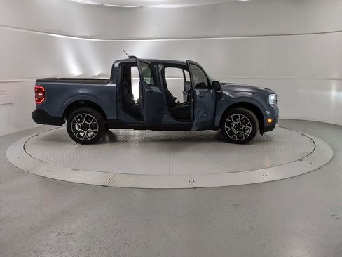 New 2026 Ford Maverick Lariat image 8