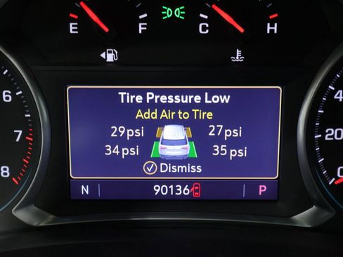 Used 2021 Chevrolet Traverse Premier w/ LPO, Floor Liner Package AWD/4WD image 45
